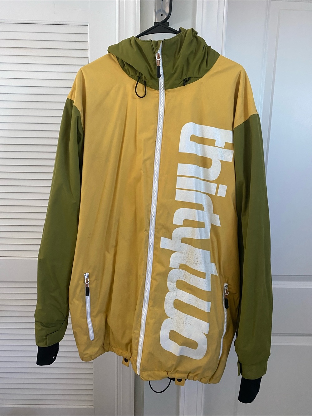 ThirtyTwo Yellow/Green Insulated Snowboard Jacket size XL